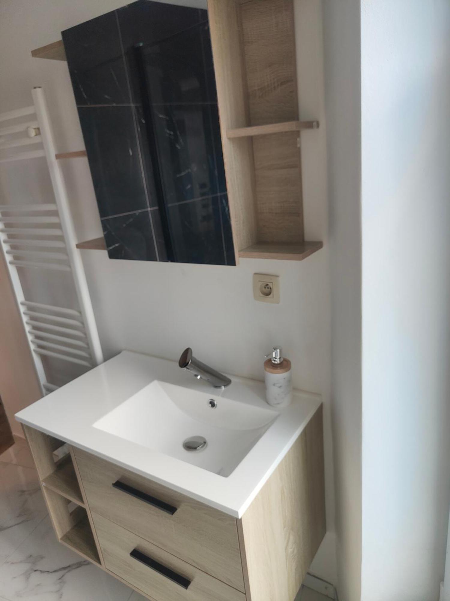 Magnifique Appartement A Mons Luaran gambar