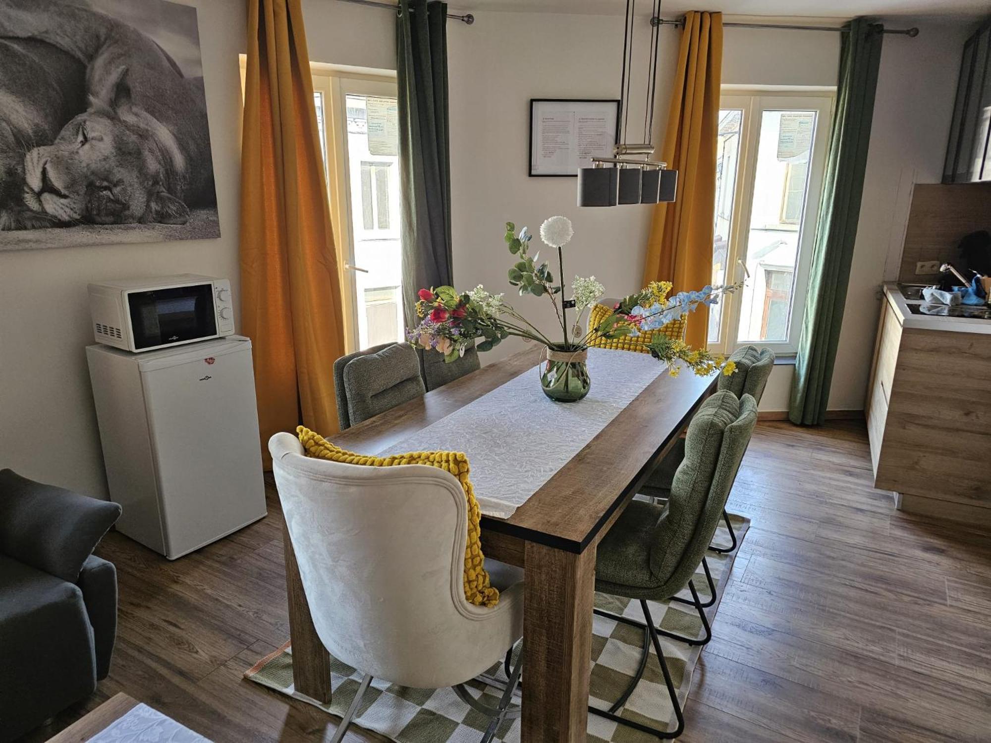 Magnifique Appartement A Mons Luaran gambar